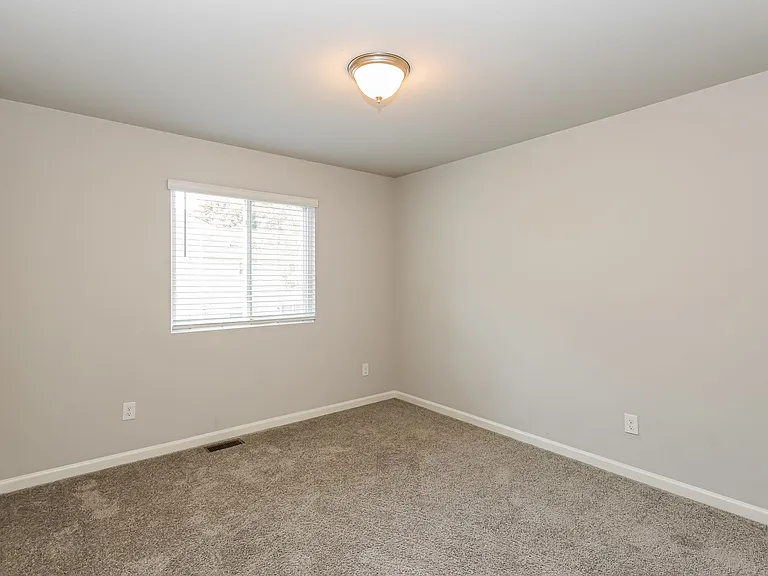 408 N Park Ave — Photo 22