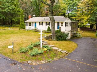 21 Carmichael Ave, Falmouth, ME 04105