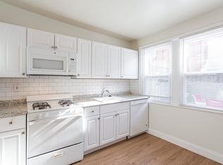 630 Fernon St, Philadelphia, PA 19148