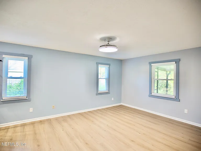 3542 Sheldrake Dr — Photo 13