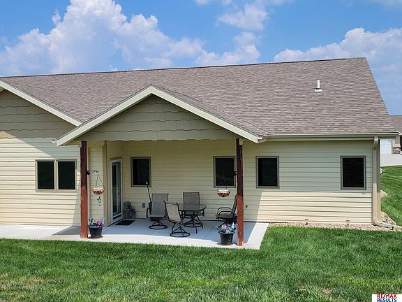 3rd image of 1031 Prairie Hill Cir