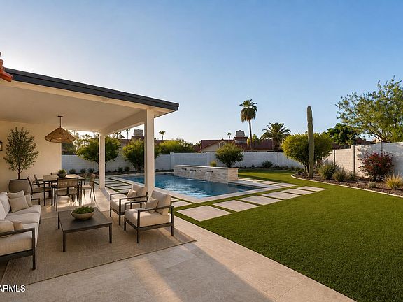 3rd image of 10572 E BELLA VISTA Drive