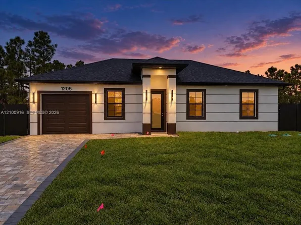 1205 Damen St E, Lehigh Acres, FL 33974