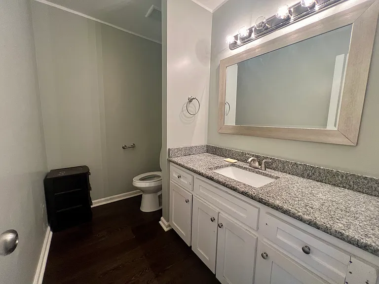70 Kings River Rd — Photo 8