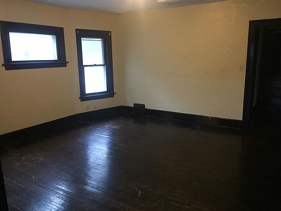 4th image of 835 South Ave Uppr #