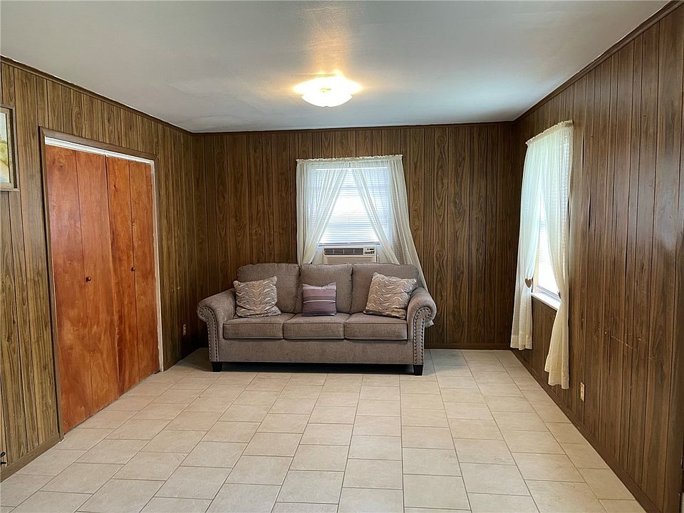 1254 E Avenue B, Kingsville, TX 78363 MLS 417338 Zillow