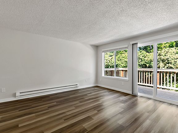 2nd image of 1750 Jackson Ave SE #6b58cef75