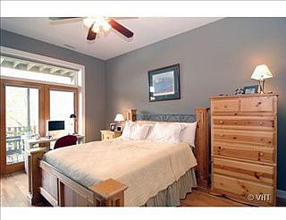 5th image of 745 N Wolcott Ave #2