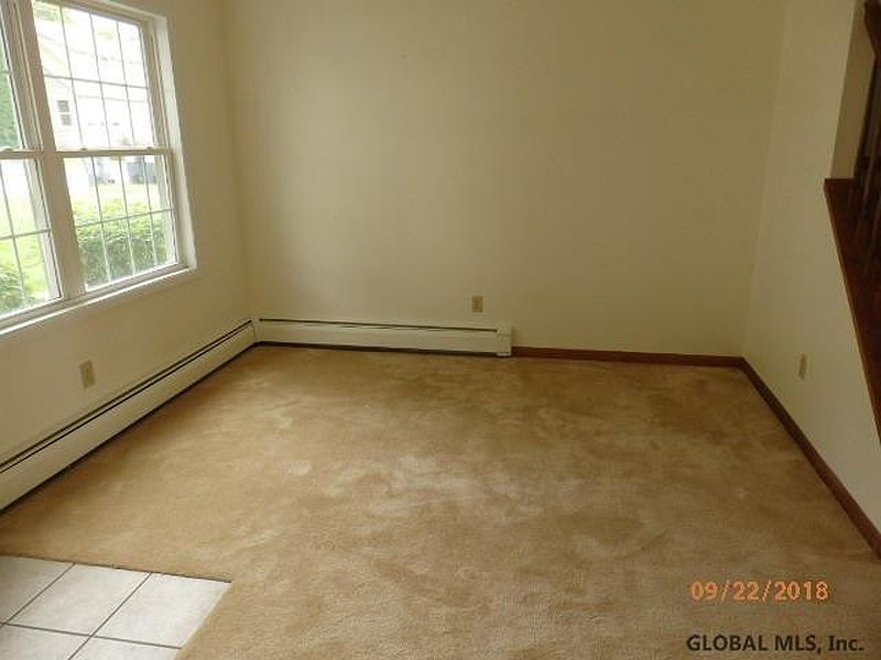 4th image of 27-12 WARSAW Avenue #12