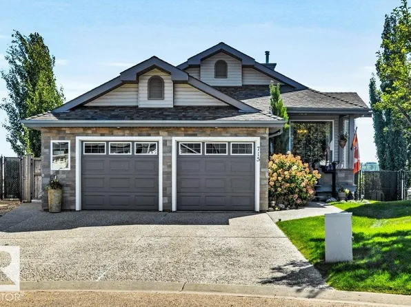 715 Hooke Pl NW, Edmonton, AB T5A 5H4