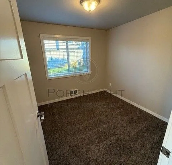 2005 Aaron Dr #101 — Photo 8