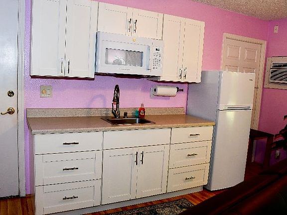 3rd image of 225 Aukahi St #1 & 2