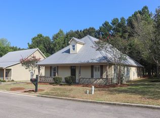 57 Robins Nest, Hattiesburg, MS 39402