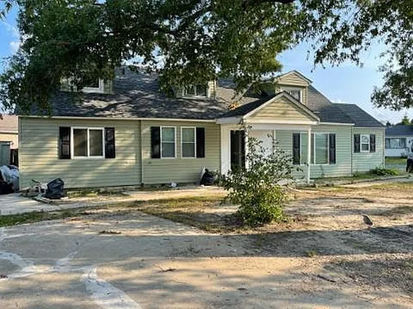 1817 Kittyhawk Rd, Essex, MD 21221