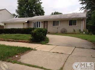 37420 Susan St, Sterling Heights, MI 48310