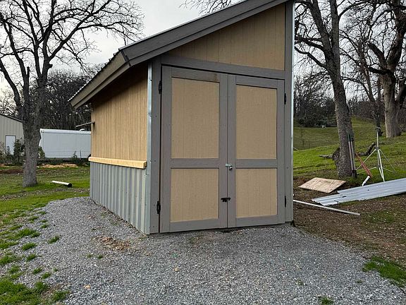 4th image of 18243 Pack Saddle Rd