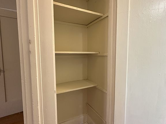 3rd image of 40 Parkwood St #1