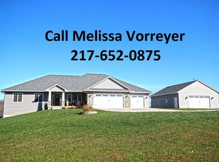 525 N Bluff Rd, Mechanicsburg, IL 62545