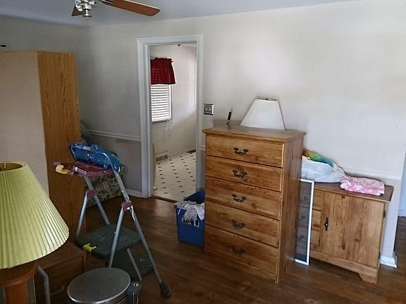 5th image of 440 Belair Ave