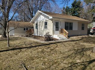 8800 Monroe St NE, Blaine, MN 55434