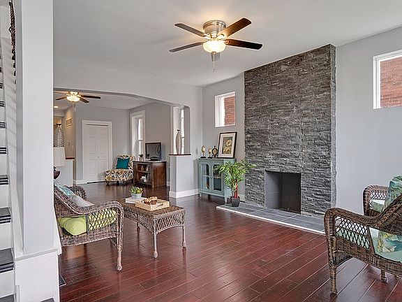 5th image of 2626 Alhambra Ct