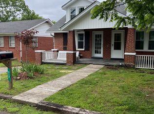 512 N Main St APT A, Dickson, TN 37055
