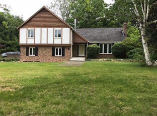 6258 N McKinley Rd, Flushing, MI 48433