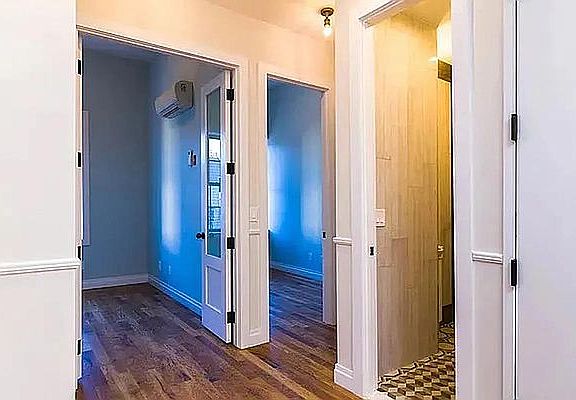 3rd image of 331 Melrose St #2B