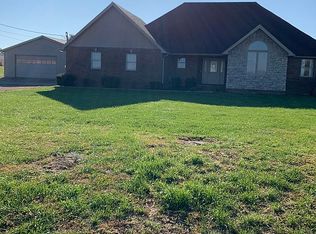 2765 Old Greensburg Rd, Campbellsville, KY 42718