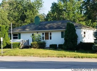 180 W Fremont St, Galesburg, IL 61401