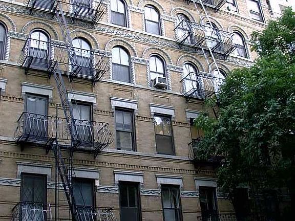 5th image of 308 Mott St
