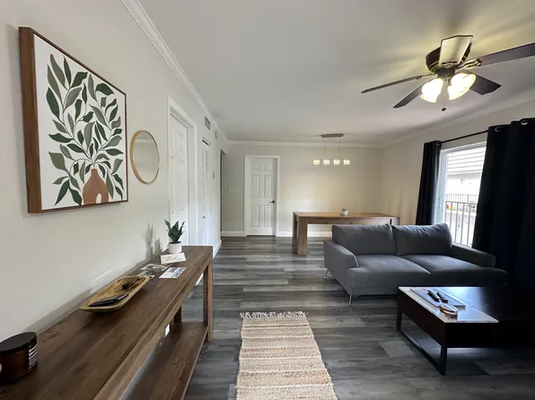 6831 SW 129th Ave APT 6, Miami, FL 33183