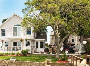 12 Etzel Rd, Branford, CT 06405