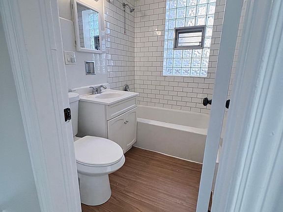 4th image of 825 Norfolk Ave