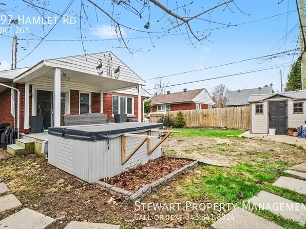 797 Hamlet Rd, Ottawa, ON K1G 1R1