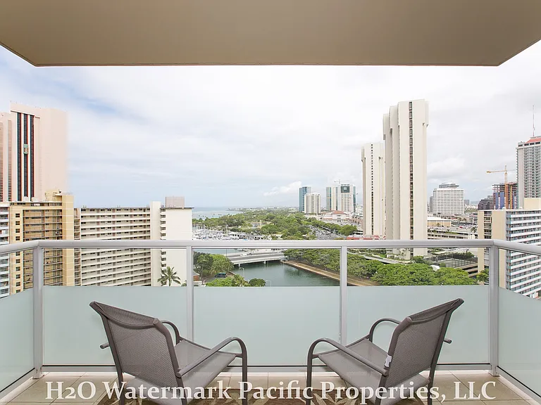 1551 Ala Wai Blvd — Photo 28