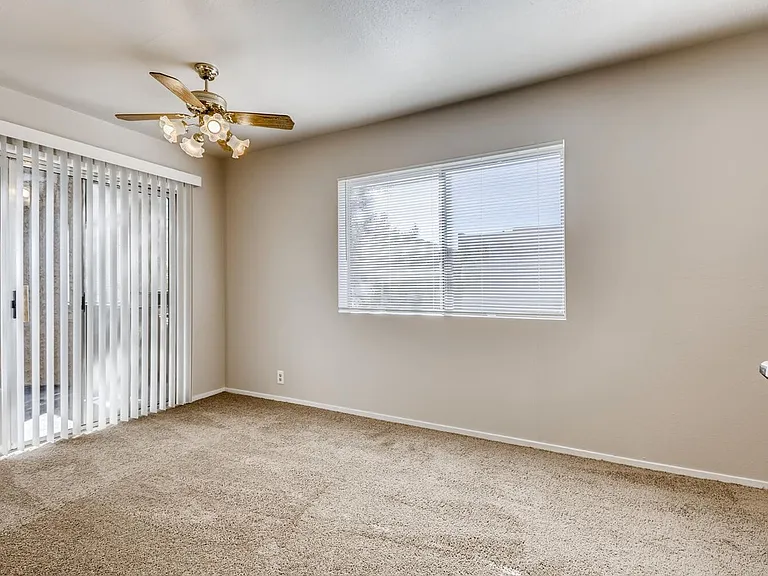 5171 Pioneer Ave #202 — Photo 8