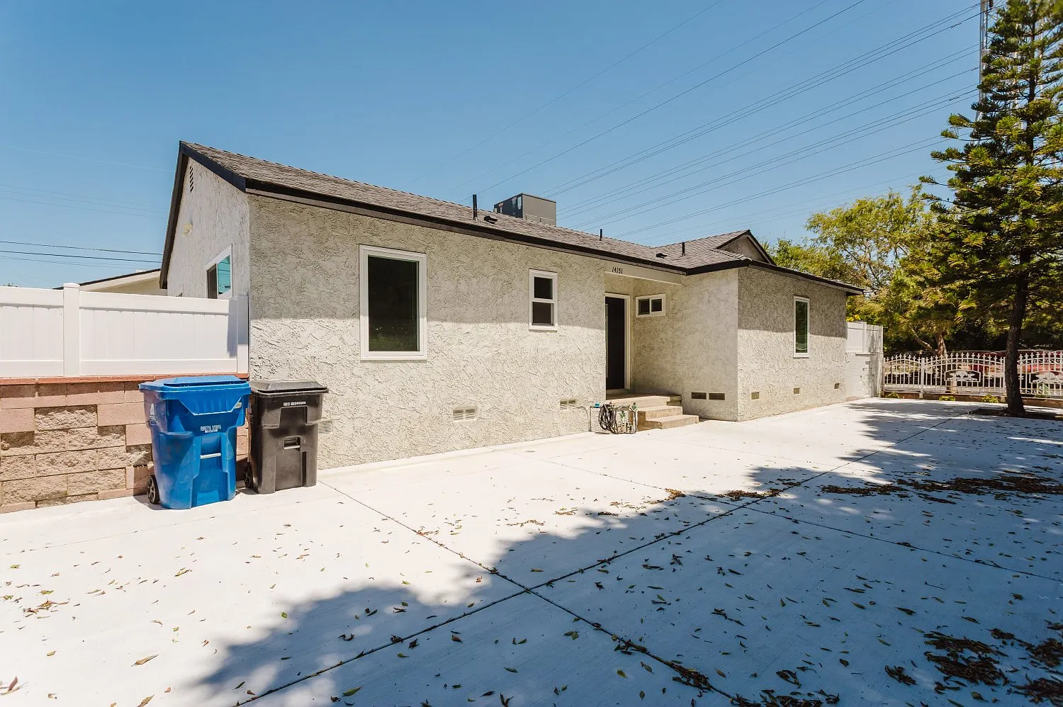 3 bed, 1262 sqft, $4,000 — Photo 3