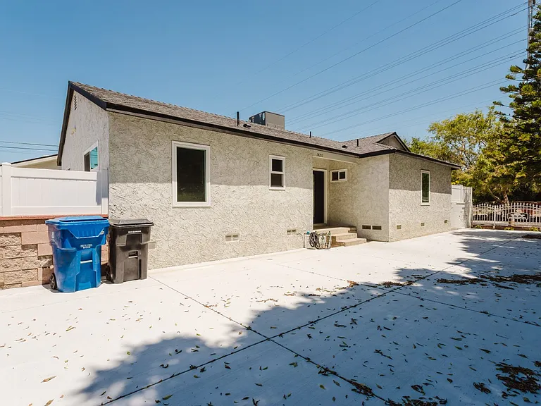 14151 Gager St — Photo 3