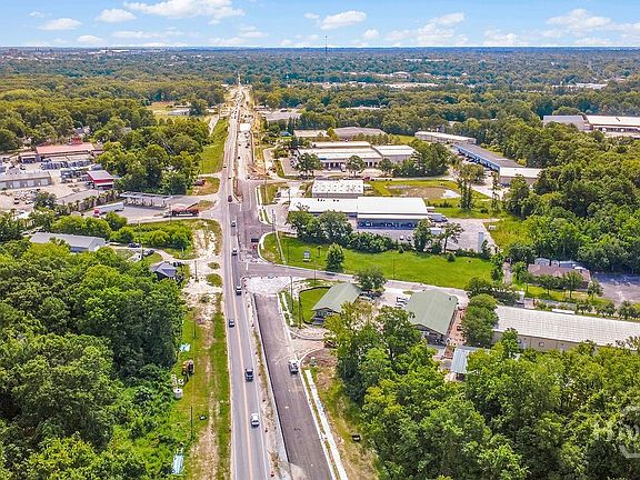 2nd image of 120 Horizon Park Drive