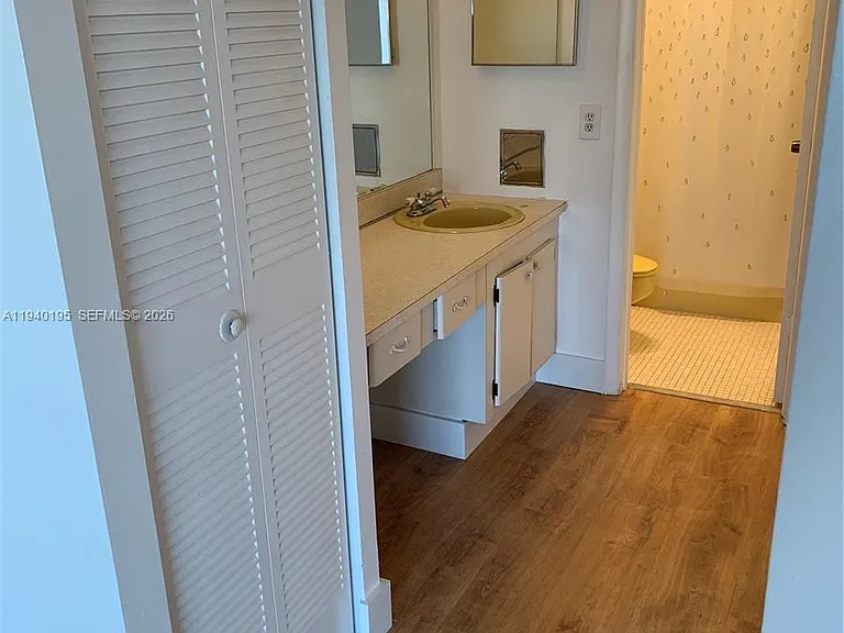 16751 NE 9th Ave — Photo 12