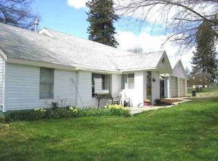 26623 N Yale Rd, Chattaroy, WA 99003