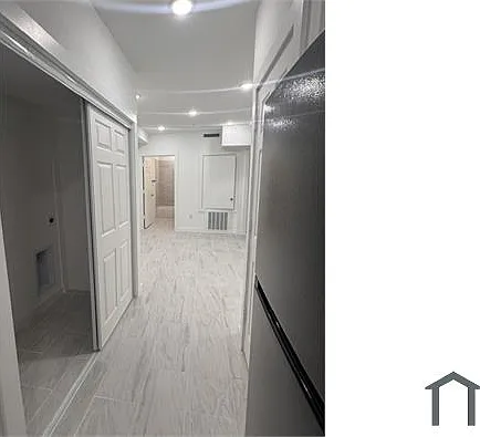 8503 S Flores St — Photo 13