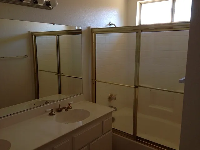 13785 Salado Way — Photo 16
