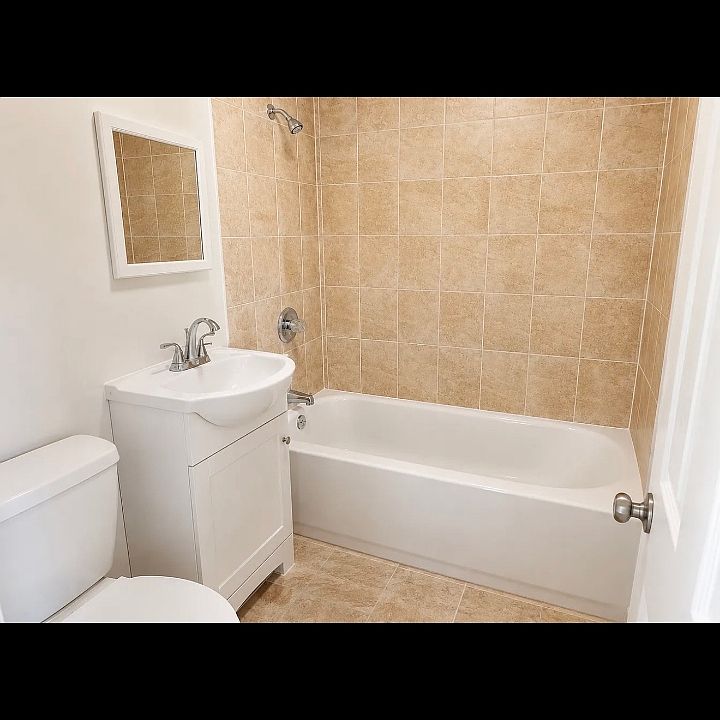 2nd image of 22 S Grove St #5