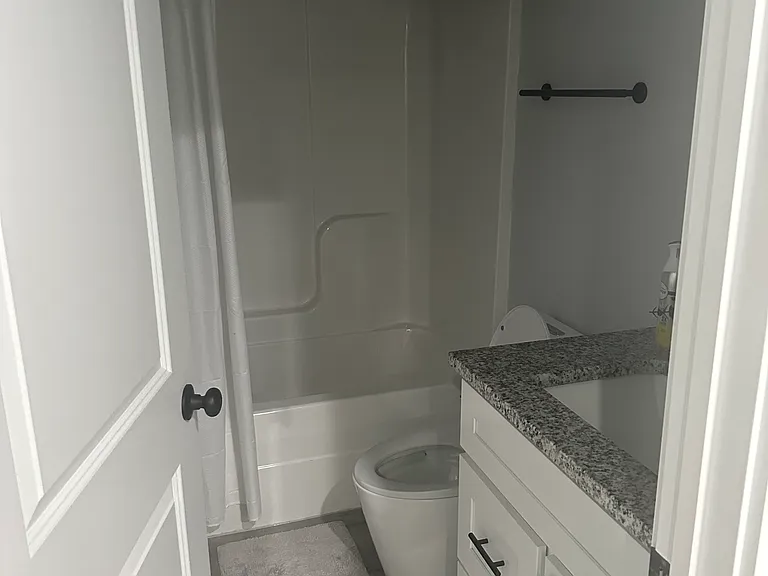 1334 Turpin Rd #1 — Photo 7
