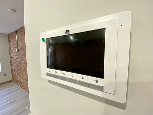 Rented by Remax Real Estate Professionals | media 92