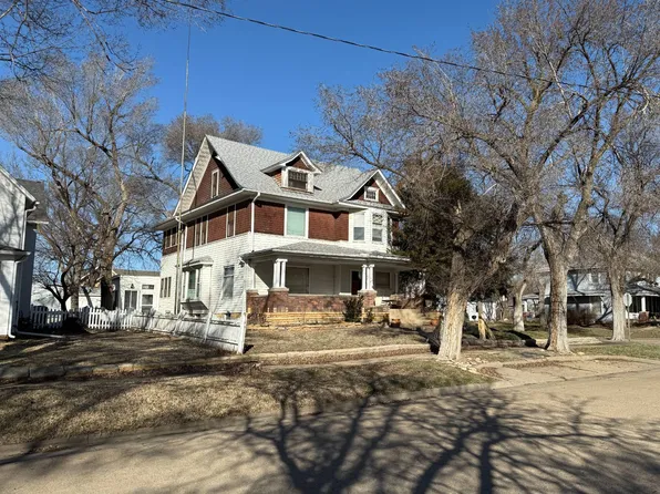 123 N Walnut St, Beloit, KS 67420