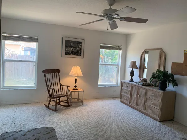 202 SW Elderberry Drive, Port St Lucie, FL 34953