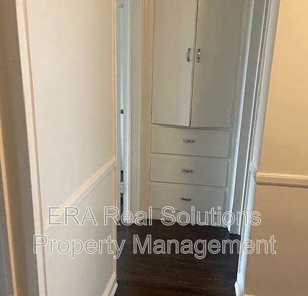 299 Mayfair Blvd #A — Photo 6